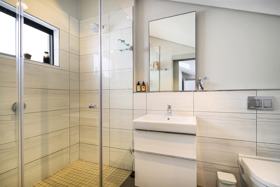 2 Bedroom Property for Sale in Rondebosch Western Cape